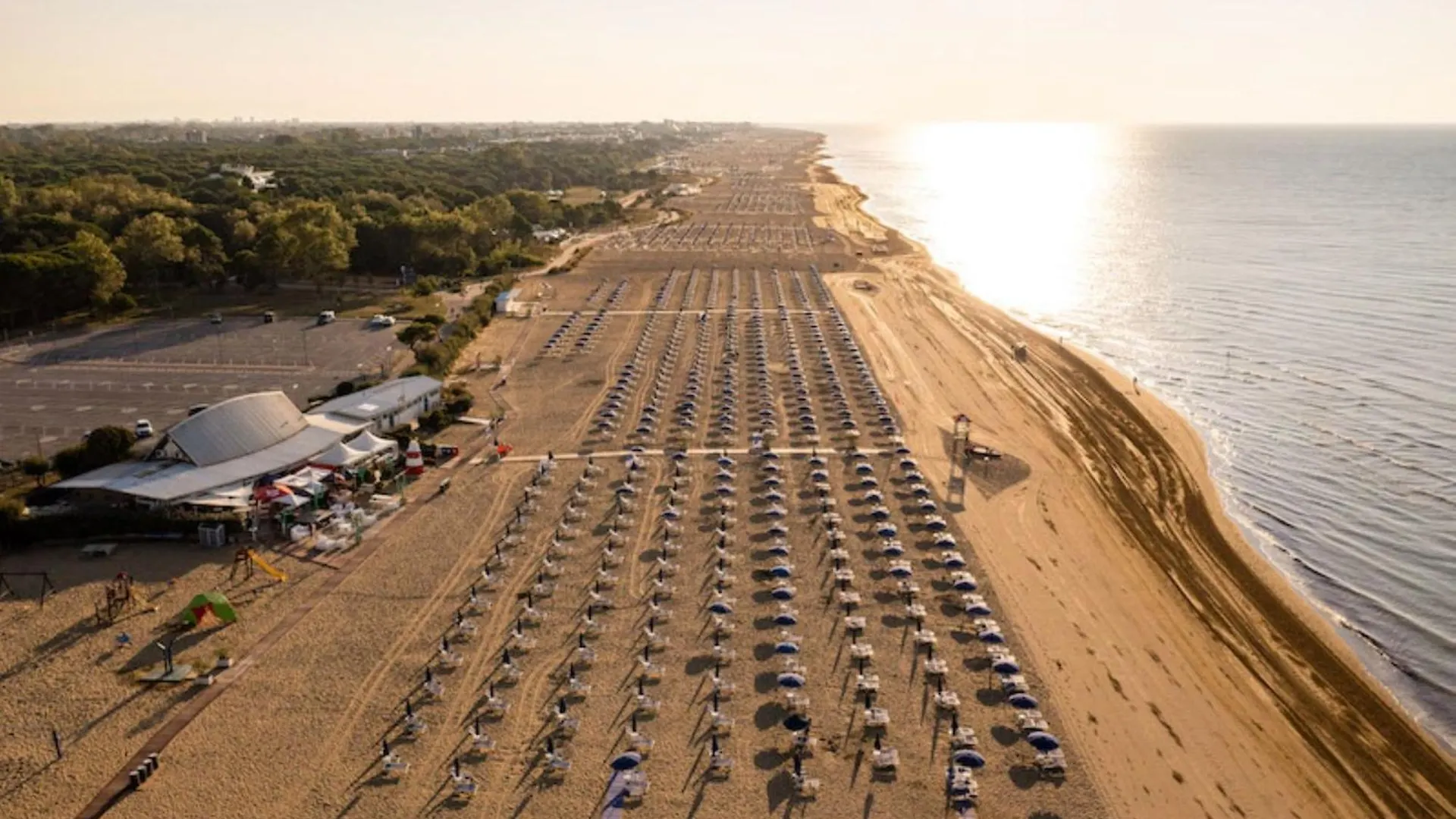 Sunny Flat With A Generous Terrace Apartment Bibione
