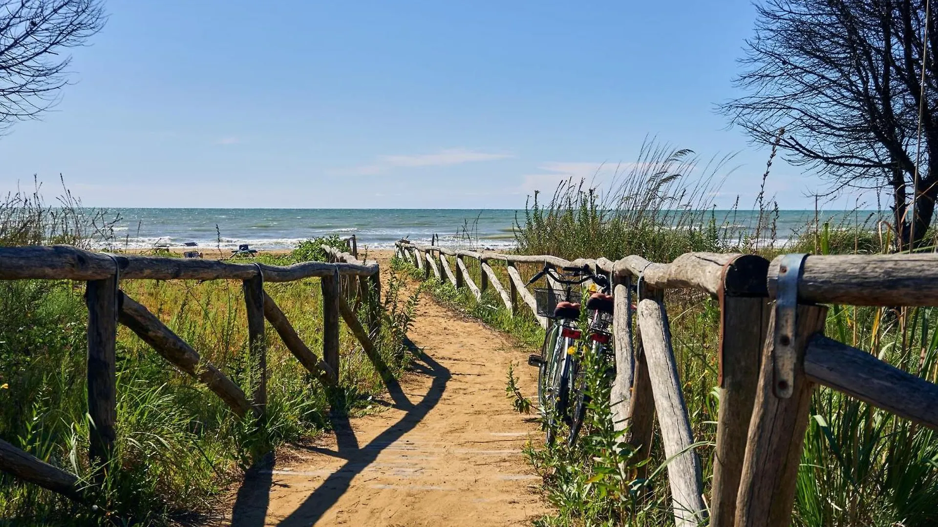 Sunny Flat With A Generous Terrace Apartment Bibione