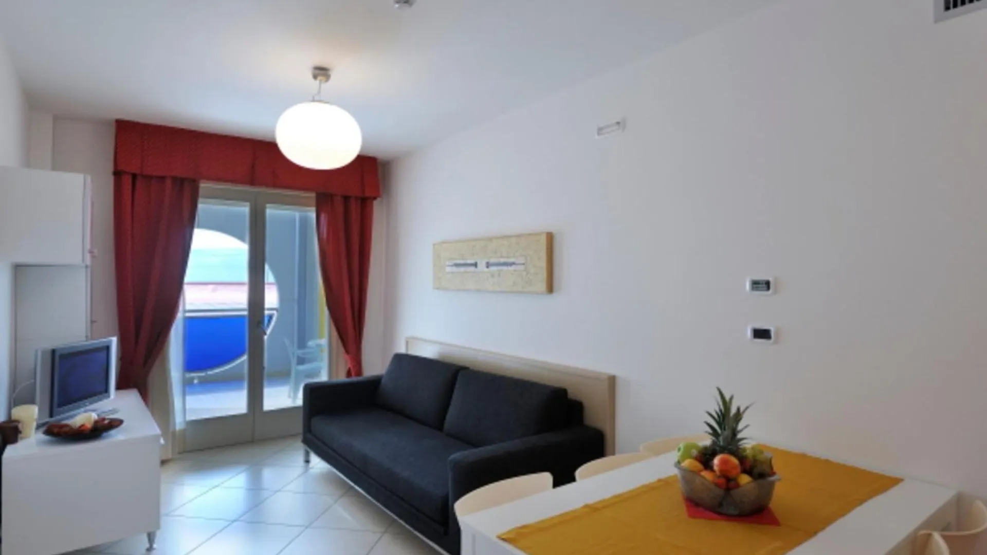 Sunny Flat With A Generous Terrace Apartment Bibione