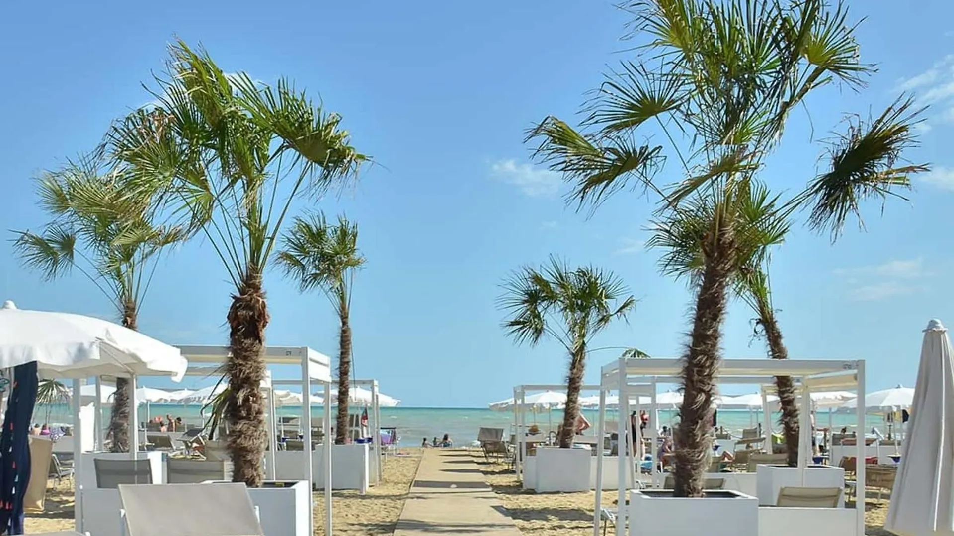 Sunny Flat With A Generous Terrace Apartment Bibione 0*,