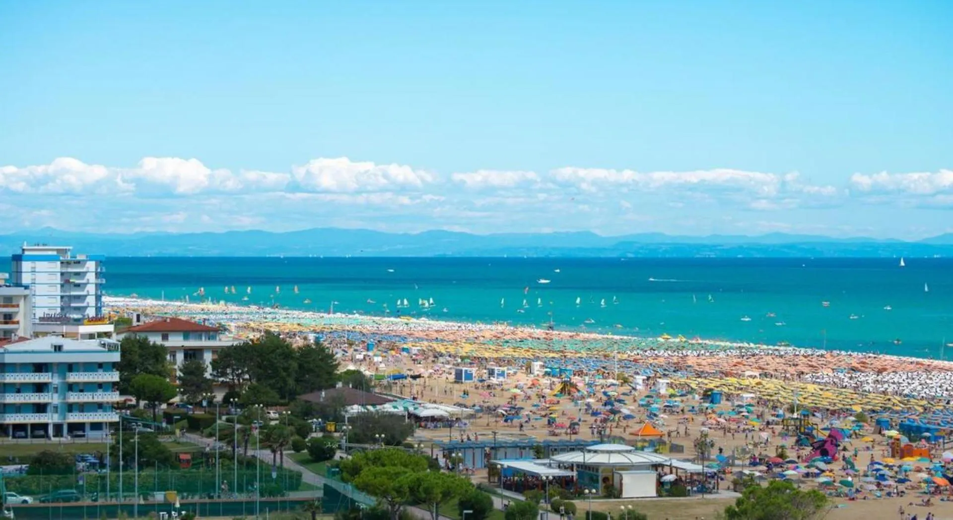 Sunny Flat With A Generous Terrace Apartman Bibione