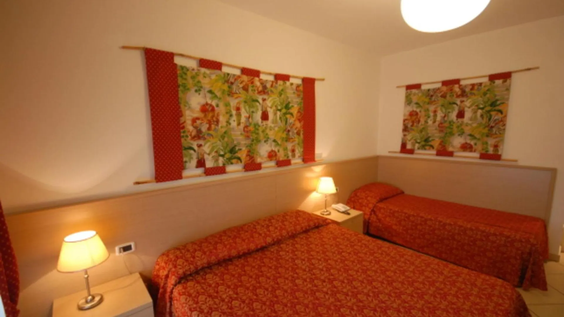 Sunny Flat With A Generous Terrace Apartman Bibione